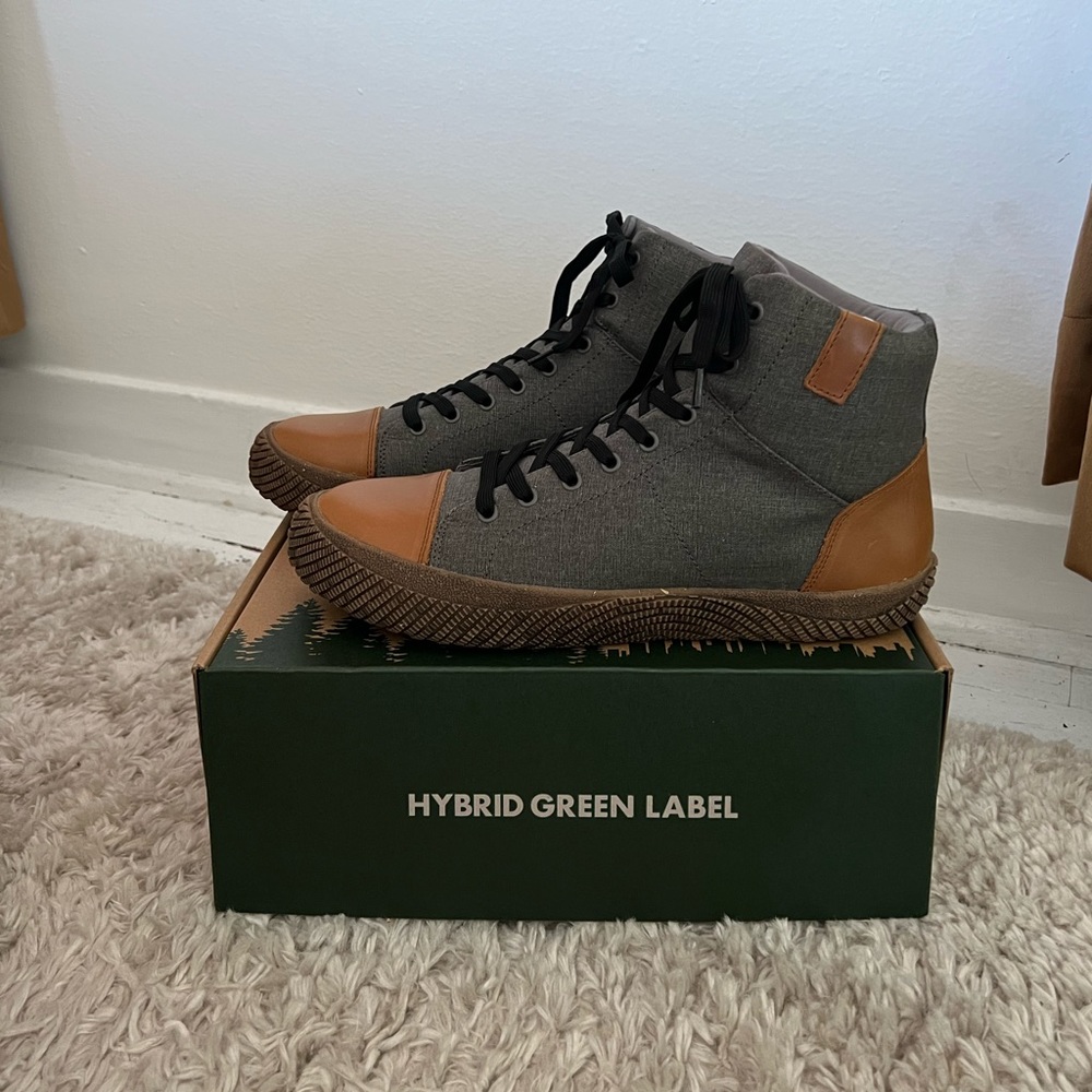 Hybrid Green Label Men’s Size 12 Sneakers